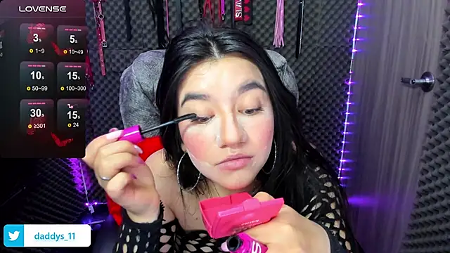 Snapshot of lilihot_ chatting on 01.21.25 lilihot  online show from 01.21.25