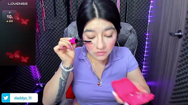 Snapshot of lilihot_ chatting on 01.22.25 lilihot  online show from 01.22.25