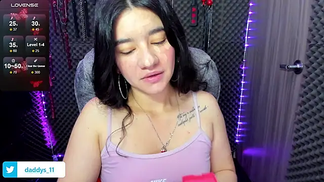 Snapshot of lilihot_ chatting on 02.26.25 lilihot  online show from 02.26.25