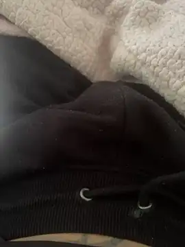 Snapshot of BCFZD chatting on 10.03.25 BCFZD online show from 10.03.25