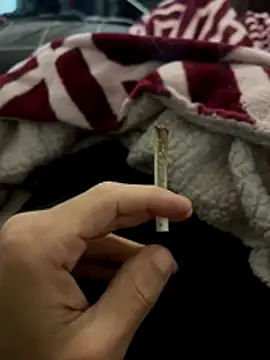 Snapshot of BCFZD chatting on 12.04.25 BCFZD online show from 12.04.25