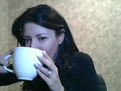 LissaBlossom online show from 02.11.25