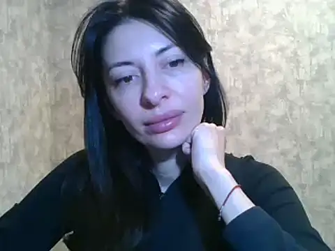 LissaBlossom online show from 02.15.25