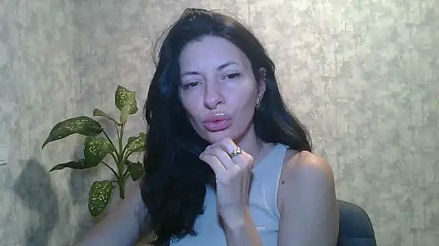 LissaBlossom online show from 09.12.25