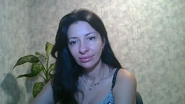 LissaBlossom online show from 09.13.25