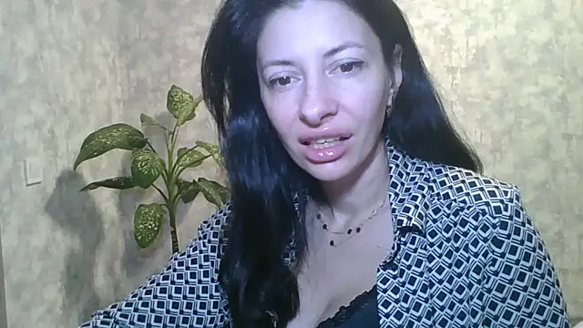 LissaBlossom online show from 09.21.25