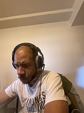 Snapshot of MrDaddyBbSnake chatting on 01.12.25 MrDaddyBbSnake online show from 01.12.25