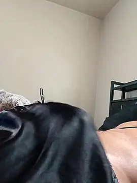 Snapshot of MrDaddyBbSnake chatting on 01.19.25 MrDaddyBbSnake online show from 01.19.25