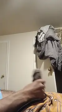 Snapshot of MrDaddyBbSnake chatting on 01.20.25 MrDaddyBbSnake online show from 01.20.25