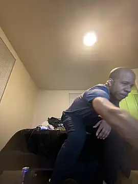 Snapshot of MrDaddyBbSnake chatting on 02.08.25 MrDaddyBbSnake online show from 02.08.25