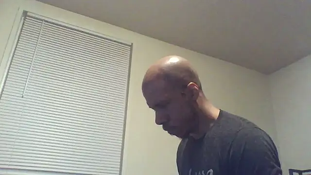 Snapshot of MrDaddyBbSnake chatting on 03.11.25 MrDaddyBbSnake online show from 03.11.25