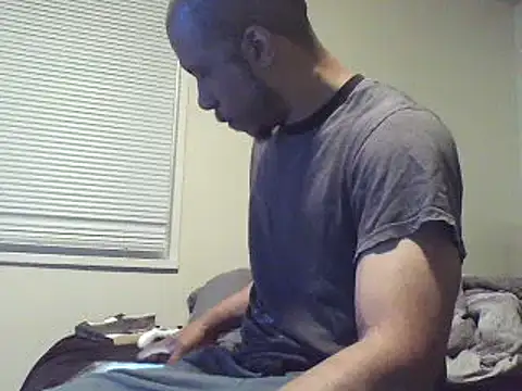 Snapshot of MrDaddyBbSnake chatting on 03.15.25 MrDaddyBbSnake online show from 03.15.25