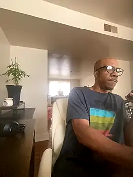 Snapshot of MrDaddyBbSnake chatting on 09.16.25 MrDaddyBbSnake online show from 09.16.25