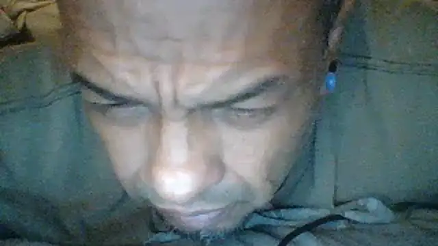 Snapshot of Nice_n_hairy580 chatting on 12.14.25 Nice n hairy580 online show from 12.14.25