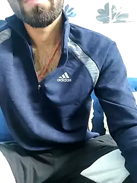 Snapshot of TOPMOON001 chatting on 01.07.25 TOPMOON001 online show from 01.07.25