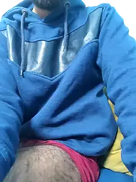 Snapshot of TOPMOON001 chatting on 01.10.25 TOPMOON001 online show from 01.10.25