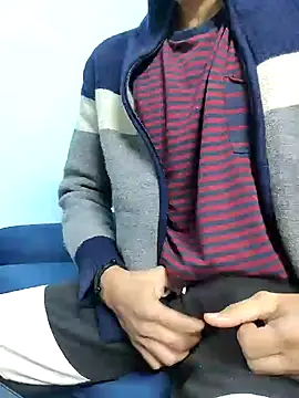 Snapshot of TOPMOON001 chatting on 01.25.25 TOPMOON001 online show from 01.25.25