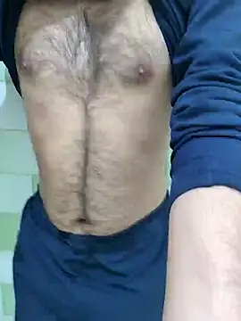 Snapshot of TOPMOON001 chatting on 01.27.25 TOPMOON001 online show from 01.27.25