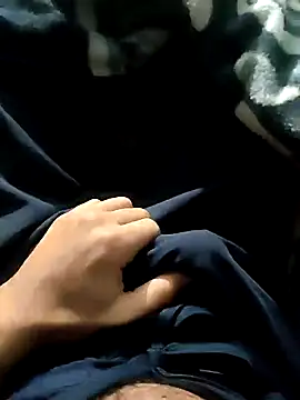 Snapshot of TOPMOON001 chatting on 01.28.25 TOPMOON001 online show from 01.28.25