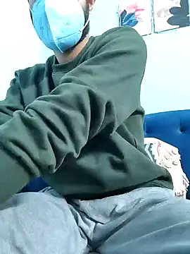 Snapshot of TOPMOON001 chatting on 02.06.25 TOPMOON001 online show from 02.06.25