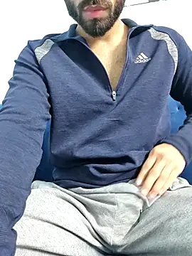 Snapshot of TOPMOON001 chatting on 02.18.25 TOPMOON001 online show from 02.18.25