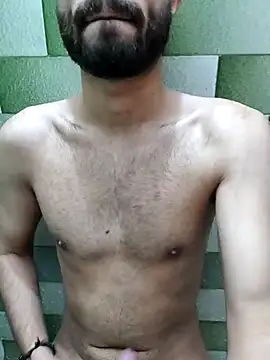 Snapshot of TOPMOON001 chatting on 02.24.25 TOPMOON001 online show from 02.24.25