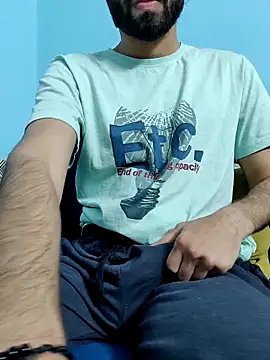 Snapshot of TOPMOON001 chatting on 02.27.25 TOPMOON001 online show from 02.27.25