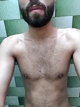 Snapshot of TOPMOON001 chatting on 02.28.25 TOPMOON001 online show from 02.28.25