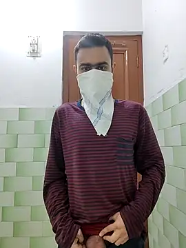 Snapshot of TOPMOON001 chatting on 03.02.25 TOPMOON001 online show from 03.02.25