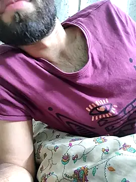 Snapshot of TOPMOON001 chatting on 03.05.25 TOPMOON001 online show from 03.05.25