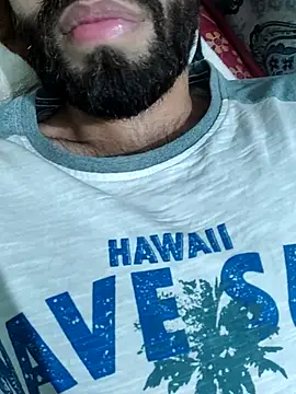 Snapshot of TOPMOON001 chatting on 03.10.25 TOPMOON001 online show from 03.10.25