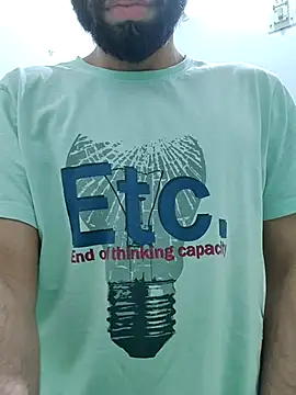 Snapshot of TOPMOON001 chatting on 03.20.25 TOPMOON001 online show from 03.20.25