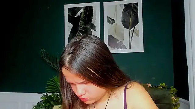 AdeleCruz online show from 05.03.26