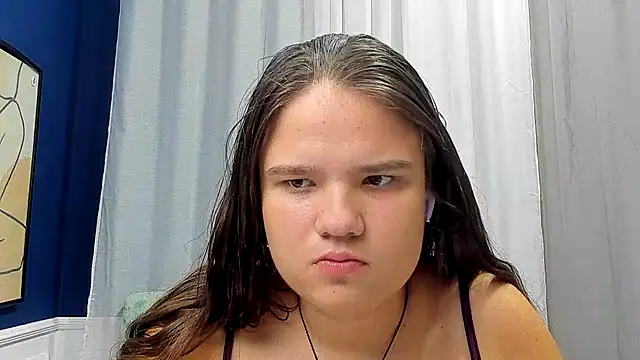 Snapshot of AdeleCruz chatting on 07.26.26 AdeleCruz online show from 07.26.26