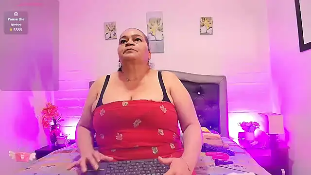 Snapshot of VickyBoobss chatting on 07.05.26 VickyBoobss online show from 07.05.26