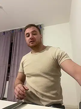 Snapshot of viamen chatting on 01.07.25 viamen online show from 01.07.25