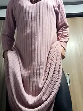 Snapshot of Risa0930hinata chatting on 12.17.25 Risa0930hinata online show from 12.17.25