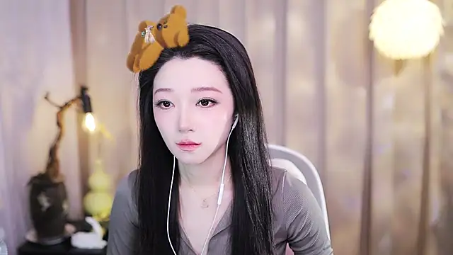 Zoe-99 online show from 12.22.25