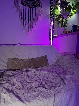 CheekyChels online show from 05.05.26