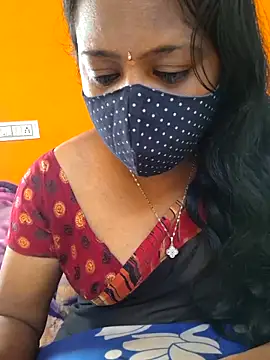 Snapshot of kanikasree chatting on 02.10.26 kanikasree online show from 02.10.26