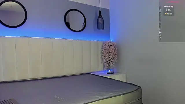 chelsea bolton  online show from 06.26.26