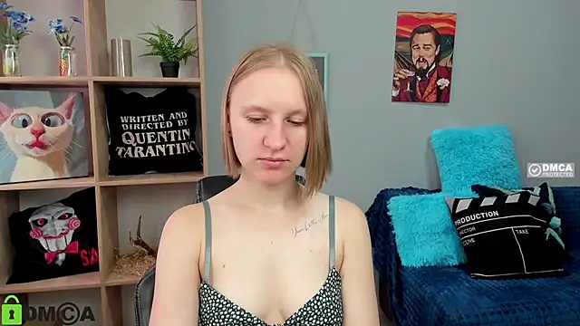 Snapshot of BeautyBlondy chatting on 09.16.25 BeautyBlondy online show from 09.16.25