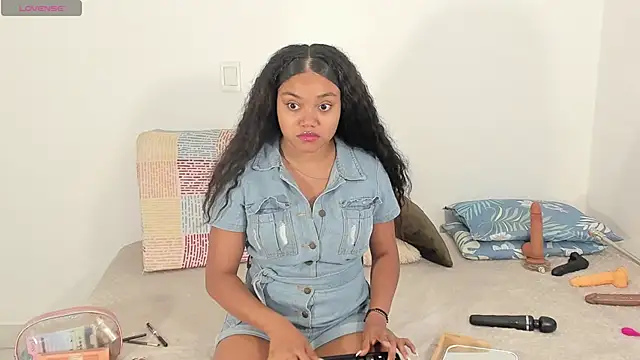 JasmineRose7 online show from 04.29.26