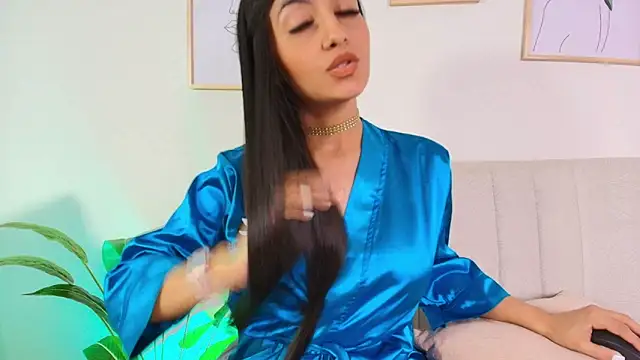 trissha xk1 online show from 02.18.25