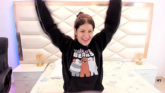 Snapshot of MiaQueen021 chatting on 01.30.25 MiaQueen021 online show from 01.30.25