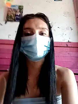 Snapshot of DULCE-LUNA_ chatting on 01.12.25 DULCE-LUNA online show from 01.12.25