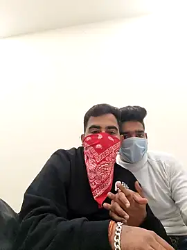 13lusty online show from 02.03.25