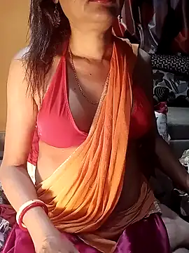 SANA-LEONI online show from 01.16.25