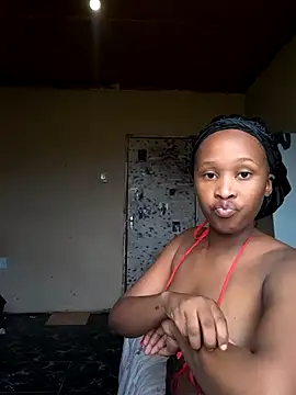 Snapshot of daddysgirly20 chatting on 02.20.25 daddysgirly20 online show from 02.20.25