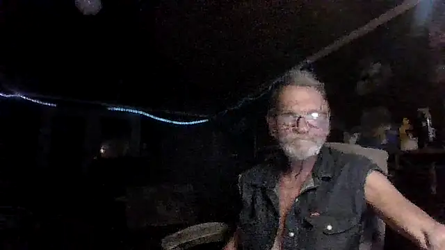 Snapshot of Aldick68 chatting on 04.18.26 Aldick68 online show from 04.18.26